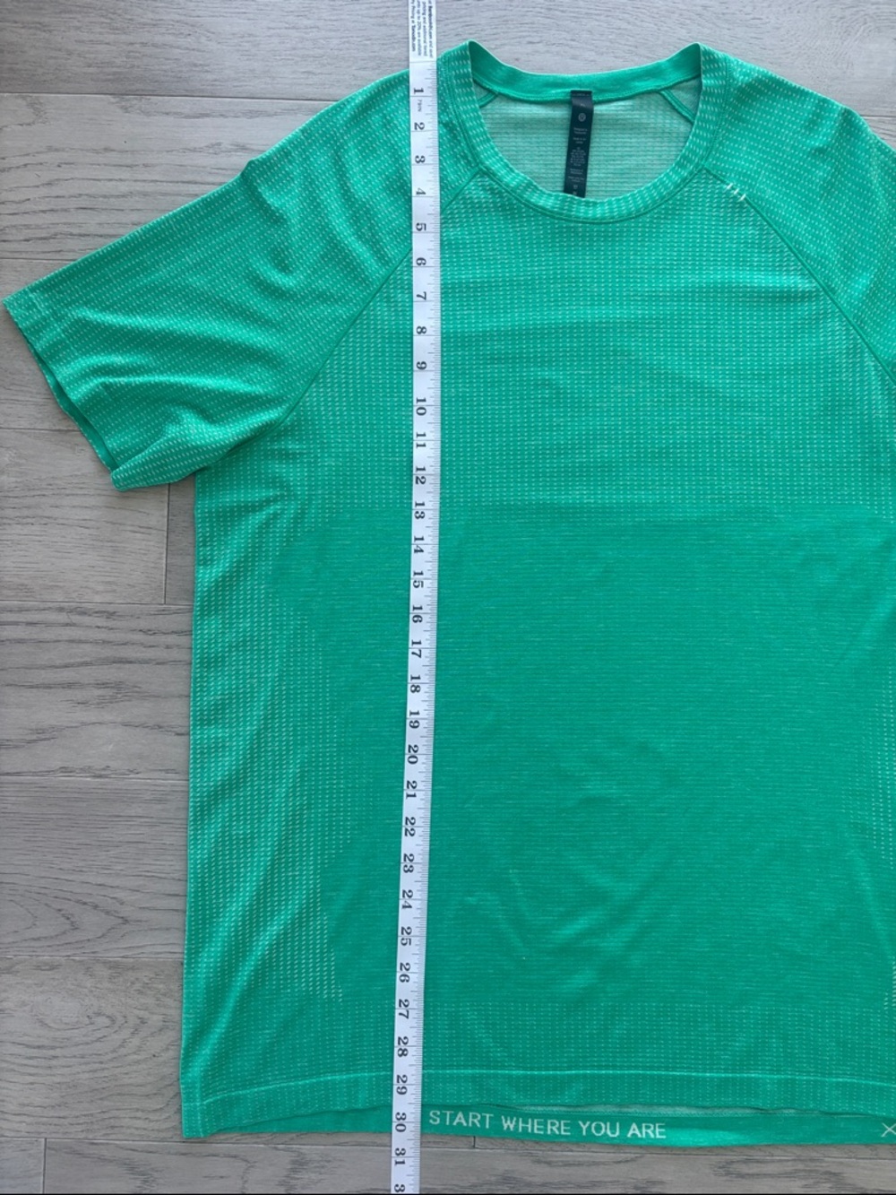 Lululemon Metal Vent Tech Short Sleeve Green Tee Men’s XL - Picture 8 of 9